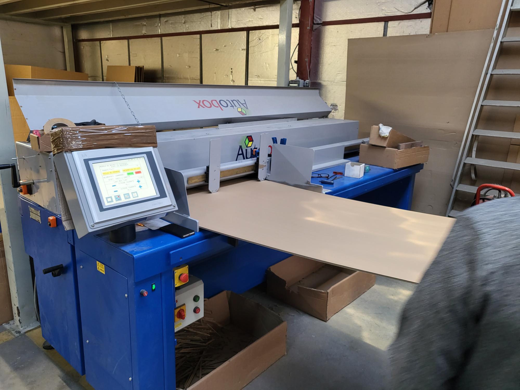 Autobox Hipak 2675 Automatic Boxmaker from 2008  PP Machinery - Printing -  Packaging Machinery - Label printing machinery