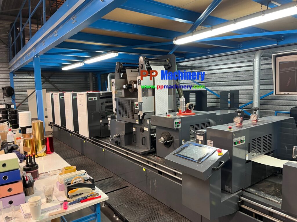 Iwasaki TR-2 4 colours intermittent label press with hot foil and