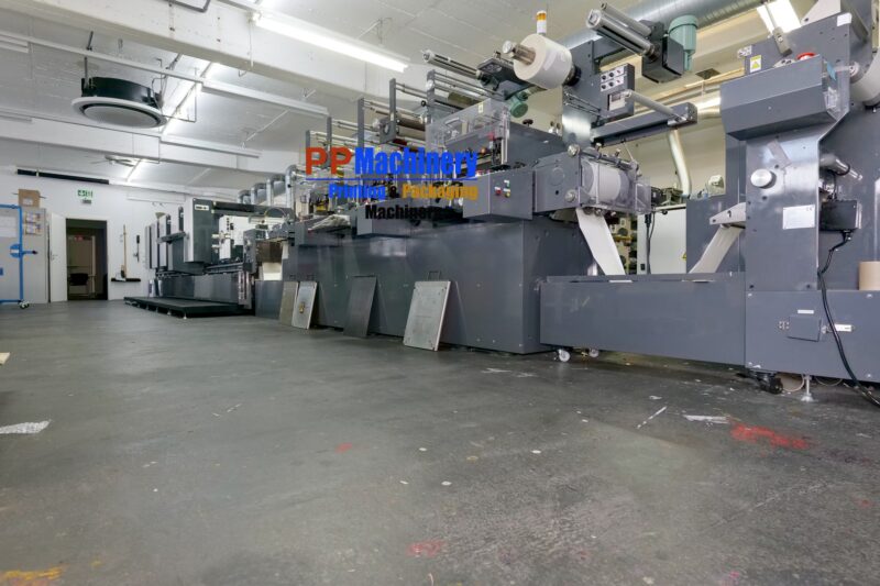 2020 Iwasaki TR 2 5 colours intermittent UV offset with 2 hotfoil units like new - label printing press - Image 11