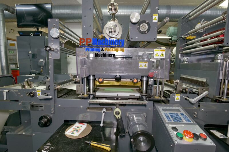 2020 Iwasaki TR 2 5 colours intermittent UV offset with 2 hotfoil units like new - label printing press - Image 9