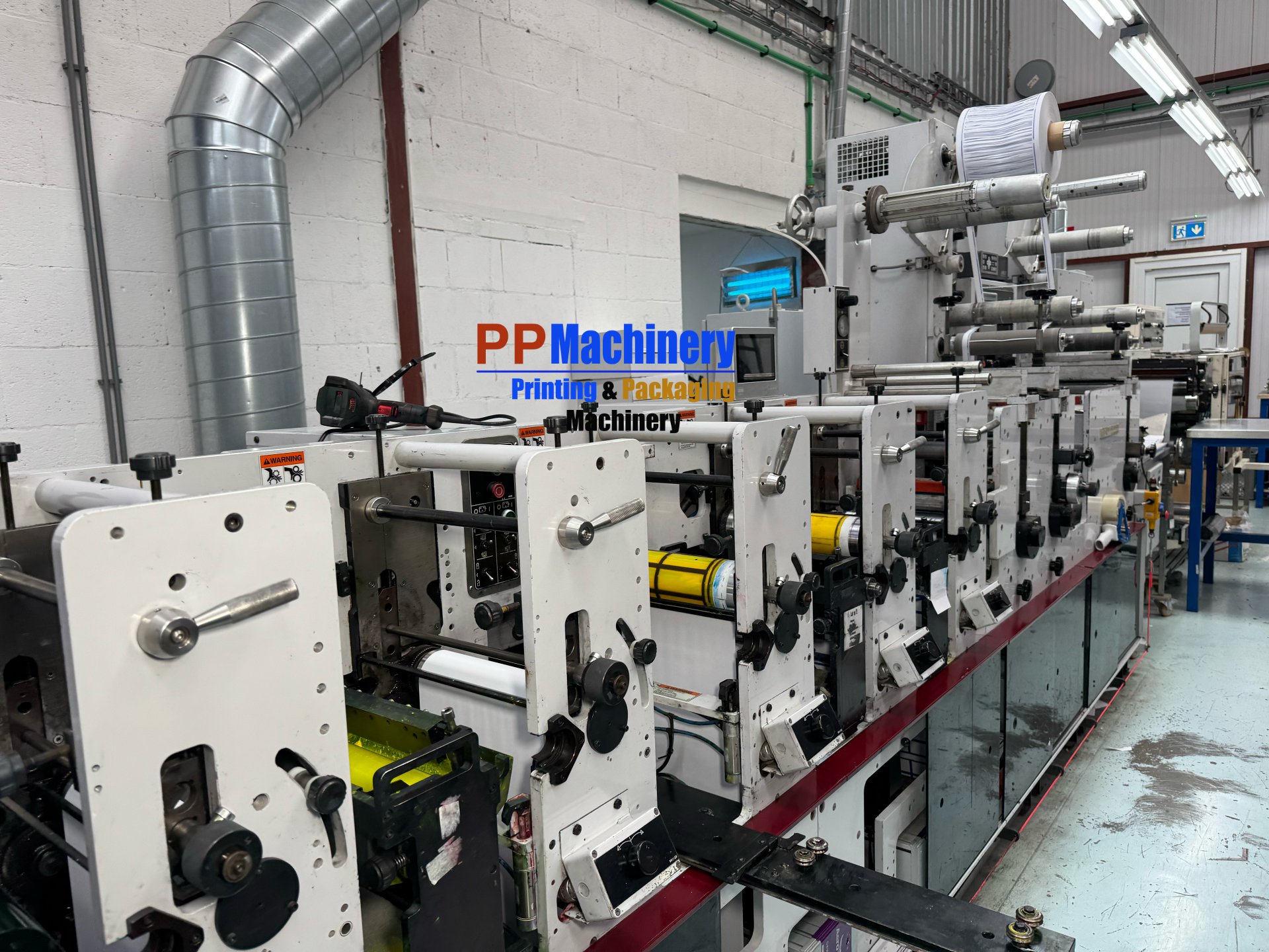 Mark Andy 2200-10 10 inch 250 mm 8 colours UV-LED flexo label printing press - Image 18