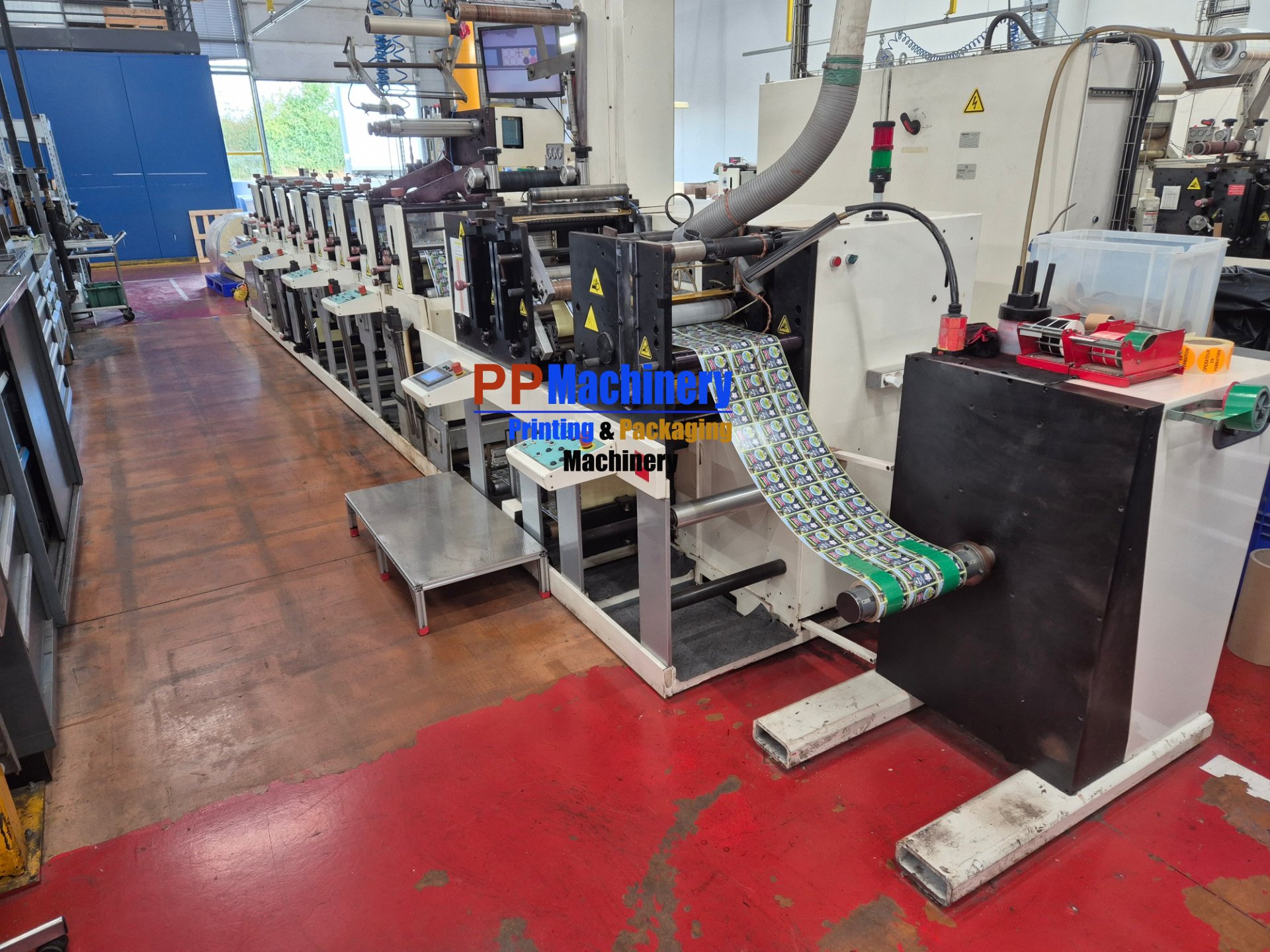 Nilpeter FB 3300S – 8-Colour Servo Flexo Printing Machine